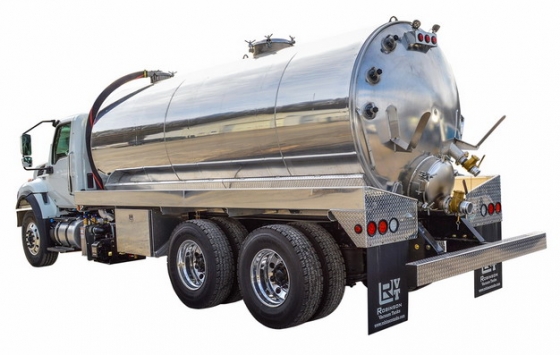 银色槽罐车油罐车危险品运输卡车特种运输车336411png图片素材